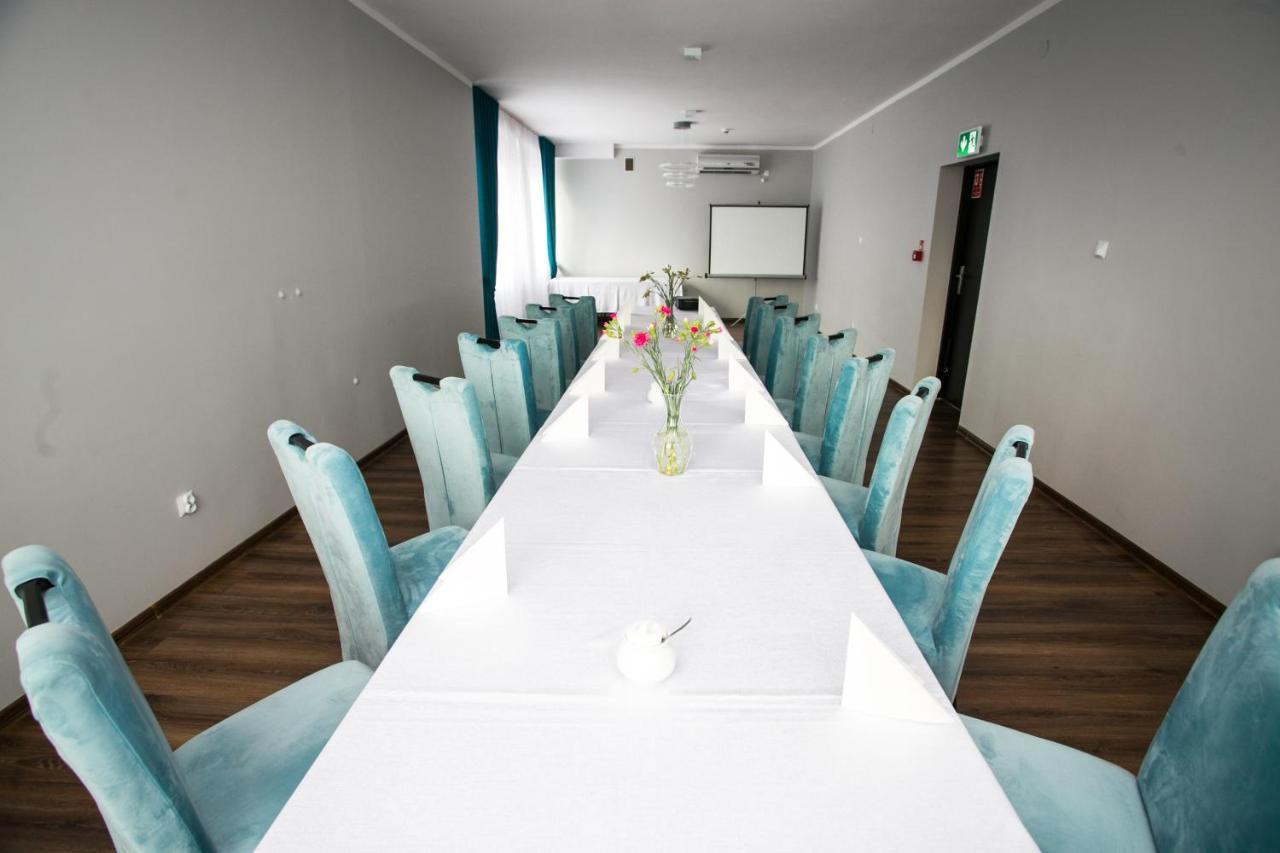 Hotel Tiffany Nowe Miasto Lubawskie Esterno foto
